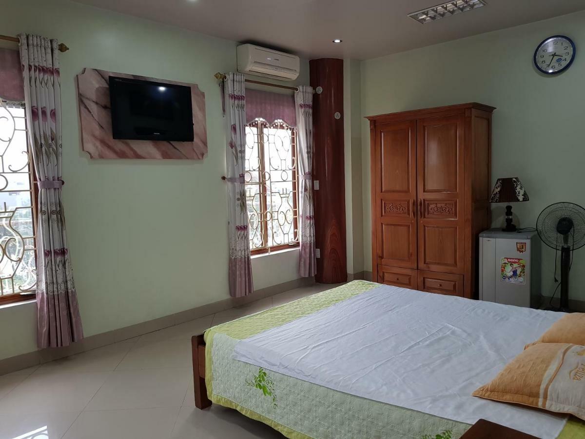 Khách sạn Anh Đào Phu Ly Exterior foto